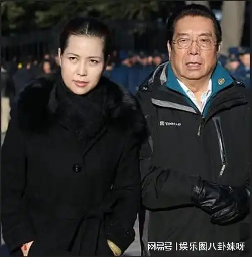 李双江娶小27岁的学生梦鸽如今结婚32年儿子成他唯一的遗憾