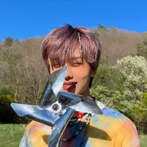 朴志晟头像姜颜