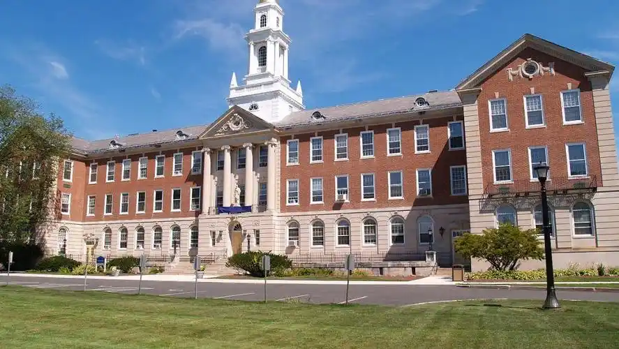 阿肯色大学启动学生办学记录标签 - 教育之家