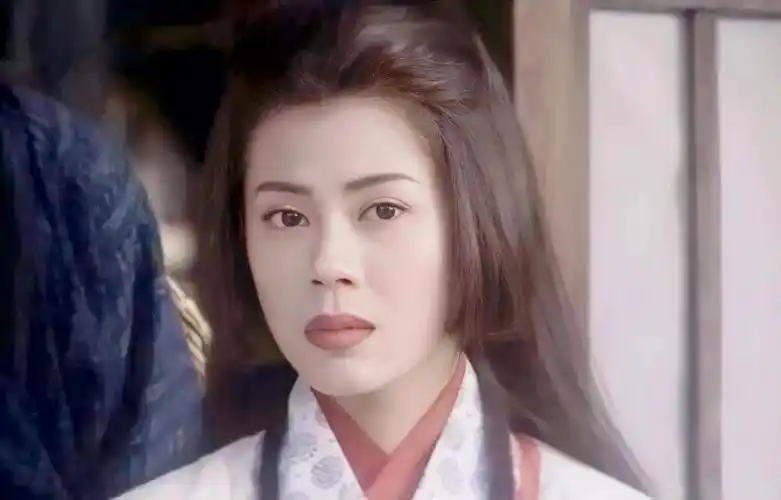 任盈盈·梁佩玲《笑傲江湖》4这个女人,多么擅长伪装,又多么可怕,可以