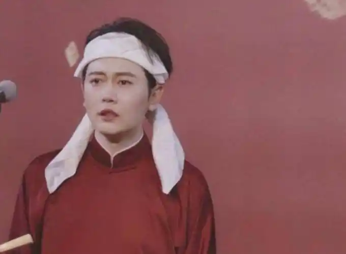 一句"盘他"火遍全网,刹车哭成经典,于谦干儿子孟鹤堂前途无量_相声