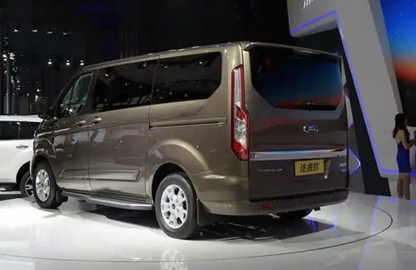 福特七座商务车(福特七座商务车有几款)
