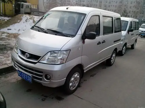 单位面包车 集体低价转让 8辆 【 昌河福瑞达】 带空调带全险