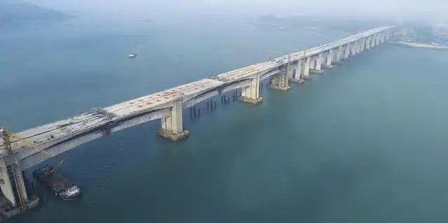 4万人奔赴台湾海峡,中国又一超级工程顺利完工,网友:厉害了|港珠澳大