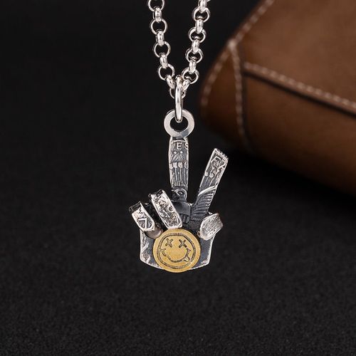 s925纯银胜利笑脸手势吊坠时尚个性情侣款挂坠潮人复古泰银挂件女