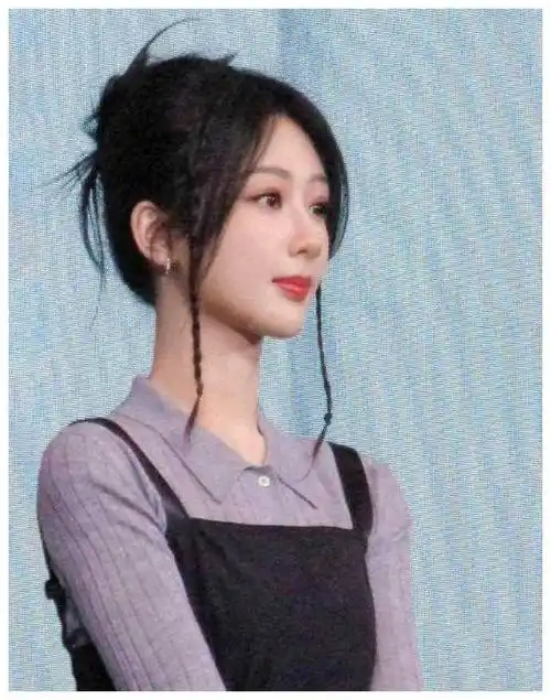 杨紫谈童星被换角:枷锁,沼泽,令人倍感心酸_事业_成功_故事