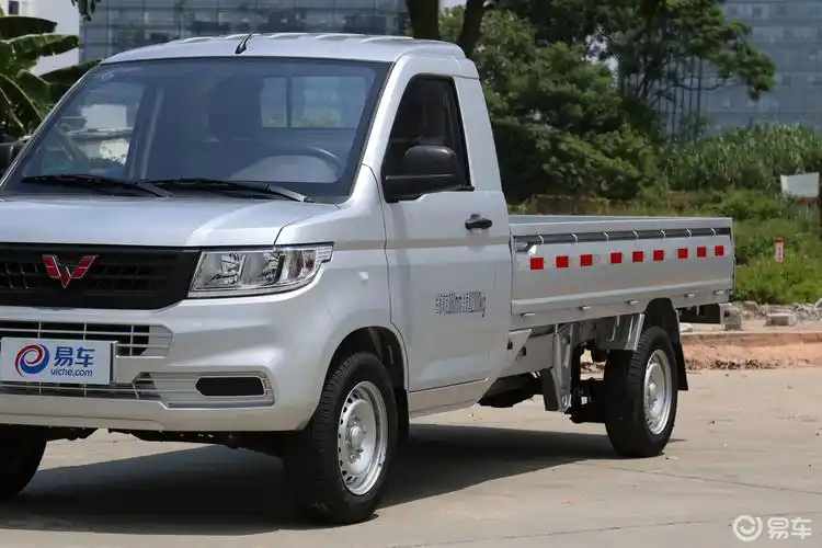 【五菱荣光新卡2018款单排 1.