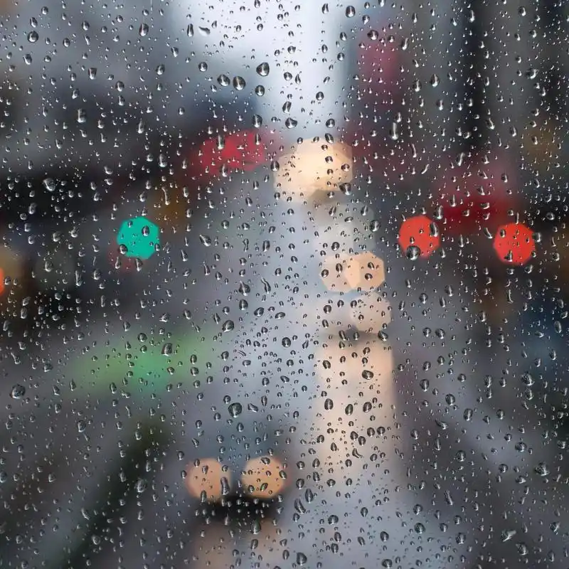 当心灰意冷的那一刻,绝望地再也站不起来,所有的去路都被封堵, - 抖音