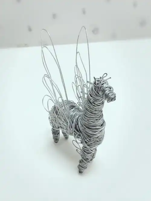 meeda梦中的独角兽铁丝定制