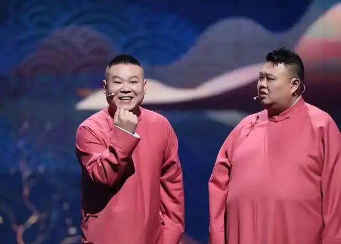 知名导演点评德云社:岳云鹏相声一年不如一年,根本比不上曹云金