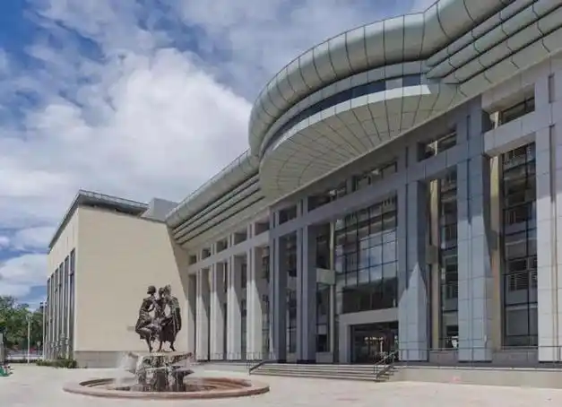 【中招咨询】北京市东直门中学:招生计划增加 新增165中联合培养项目