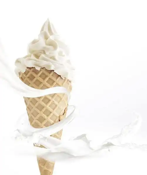 纯奶冰淇淋图片