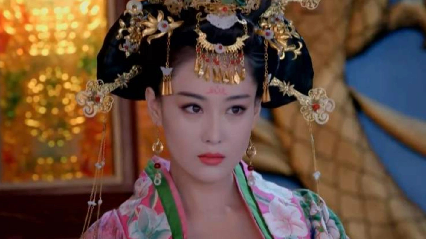 《武媚娘传奇》中的萧淑妃,姿色妖媚,阴狠善妒, 最终因自身飞扬跋扈的