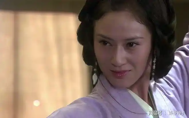 而赵柯,在新三国演义里,其实戏份并不是很多,但是却将小乔的美给表现