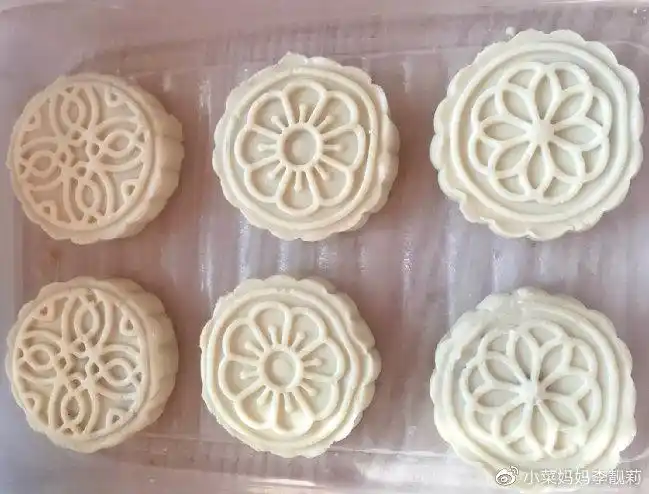 月饼不用买,在家也能自己做!简单又好吃,关键竟然这么健康!