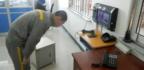 视频探监让依法治国彰显人情味