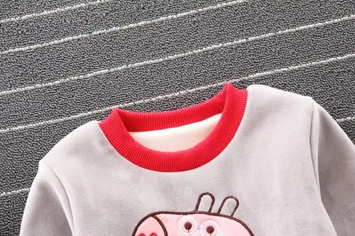 小猪佩奇童装男童冬装套装1-3岁宝宝加绒加厚三件套女童冬季衣服2_5折