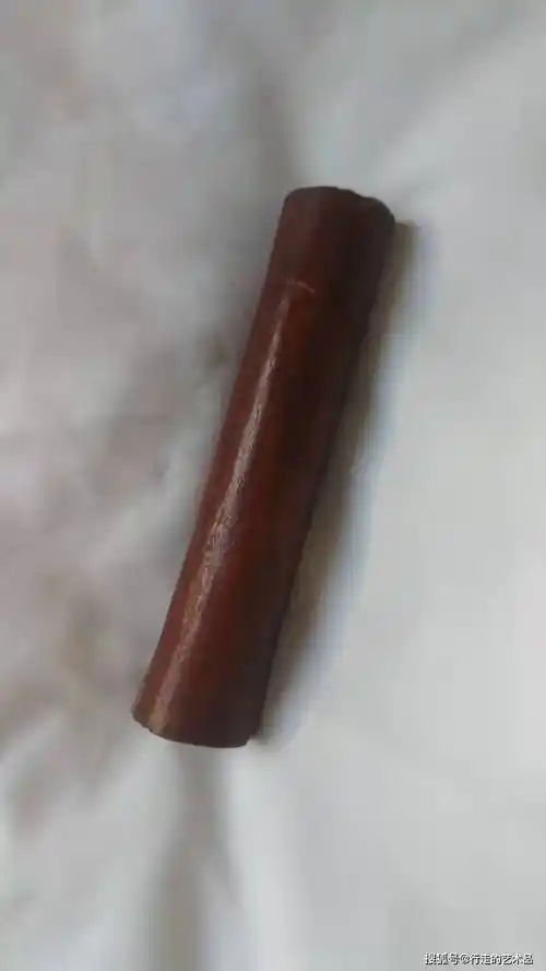 精品鉴赏虎骨把件