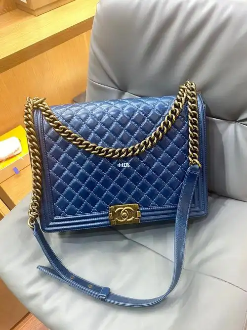 chanel大号leboy