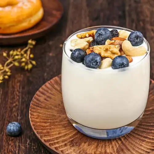 9月新货蒙牛纯甄风味酸奶200g盒装原味整箱酸奶