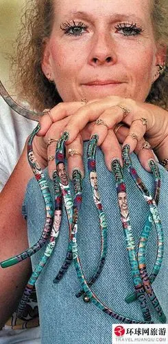 美丽or恶心 世界长指甲怪人大盘点(组图)