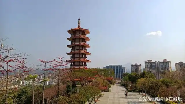 实拍东莞市凤岗镇最早开发建设的大型公园美景《雁湖公园》
