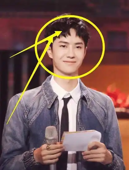 王一博上台前不洗头,刘海都油的"分叉",网友:偶像真不长这样_形象