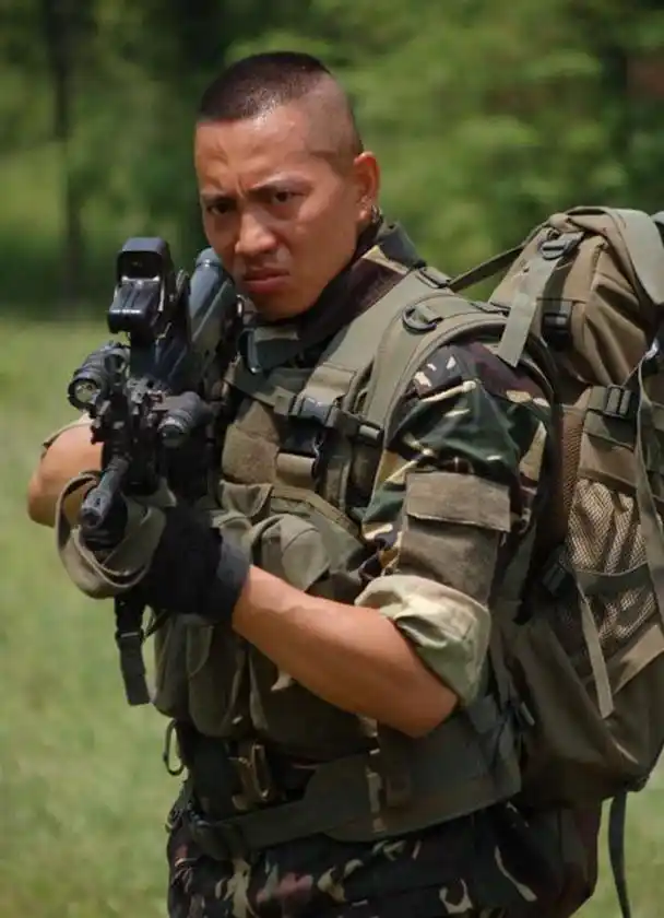 故事:那天我踹了同事一脚,公司要我赔偿25万,还让我进派出所了