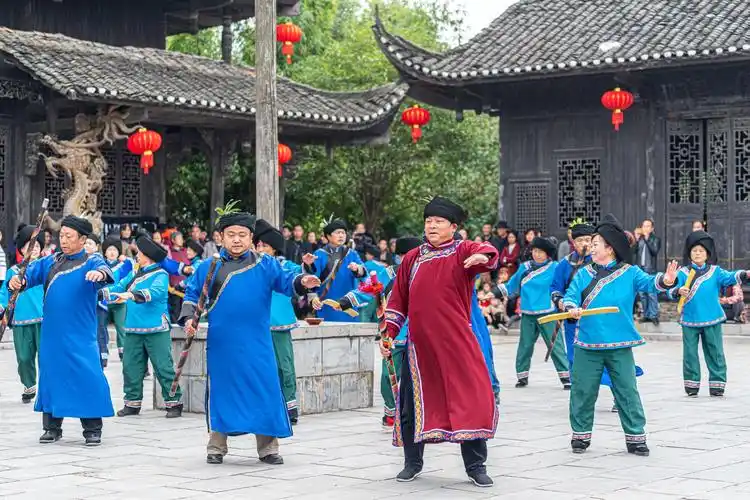 土家族的独特文化一摆手堂与摆手舞