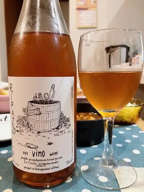 一杯蜂蜜柠檬味儿的琥珀酒