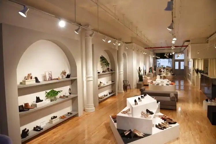 外国鞋店门面室内装修设计图_装修123效果