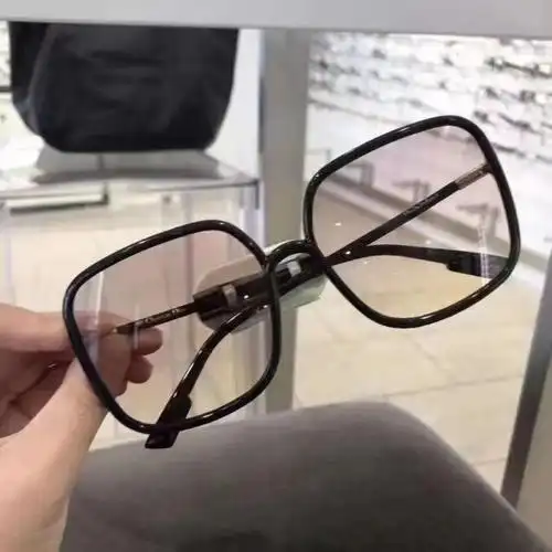 dior墨镜清仓