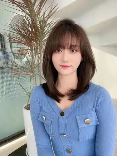 甜过初恋的齐肩发型