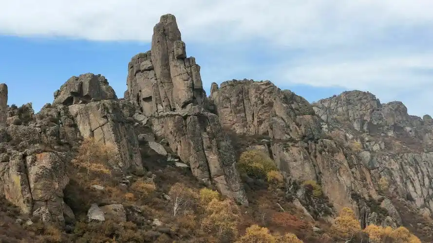 秋天,走近二龙什台国家森林公园