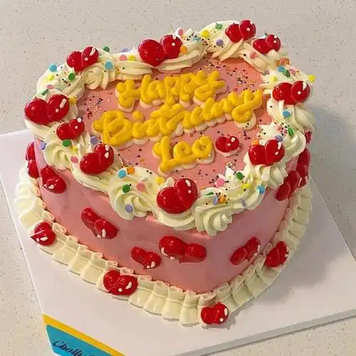 今年最流行的生日蛋糕图片 生日蛋糕图片最新2021网红 | 优乐礼物网