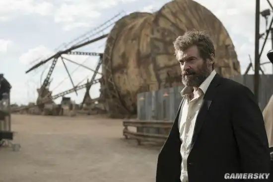 《金刚狼3》电影最新剧照 老年狼叔一身血痕太虐了