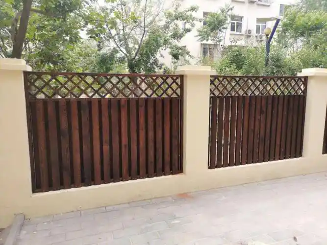 原来小院围栏可以这样做通风又隐私