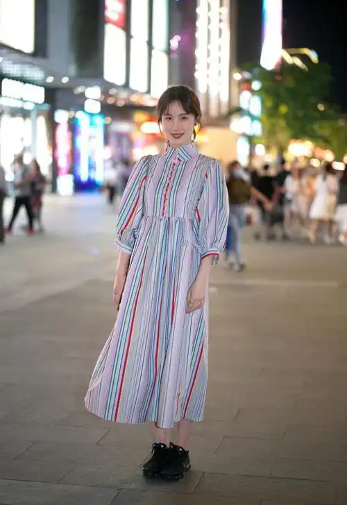 穿裙子搭配什么鞋呢?今夏可以试试这"几双鞋",显气质还显腿长