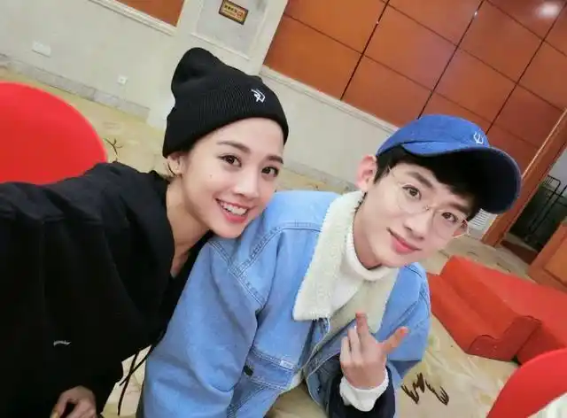 鬼鬼吴映洁 白敬亭