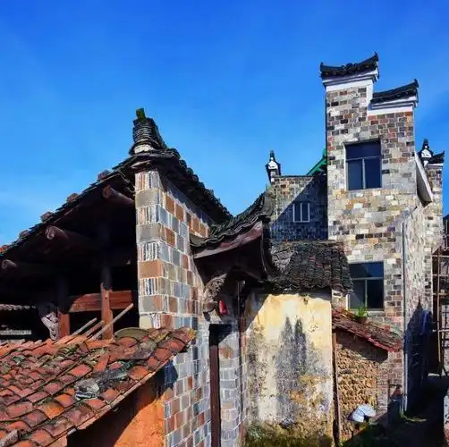 比丽江更静谧的衢州廿八都古镇