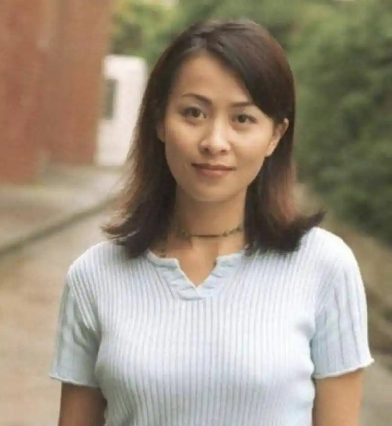 那英:和高峰在一起10年,带着儿子嫁给孟桐,后来婚姻状况如何了?