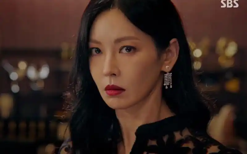 【顶楼国语72金素妍】何博士在千老师面前称赞别的女人,这等于是送