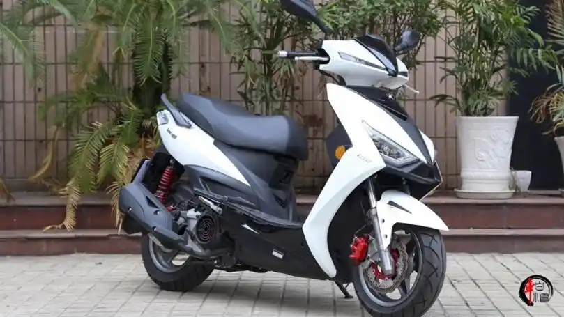 踏板市场的地位有目共睹,不过由于迷之自信价格一直对标本田,雅马哈等