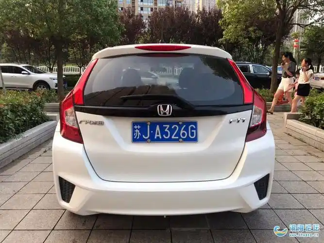 17年本田飞度 gk5