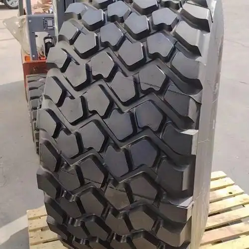 米其林沙漠运输卡车 油罐车轮胎 24r21 全钢子午线加强型真空轮胎