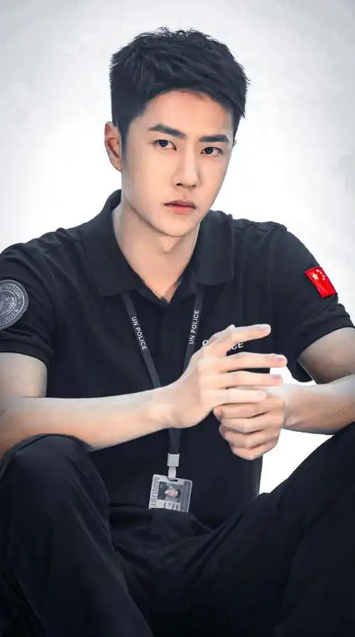 王一博#|#青年演员王一博#是我们最牛的警察王一博杨震@uniq-王一博