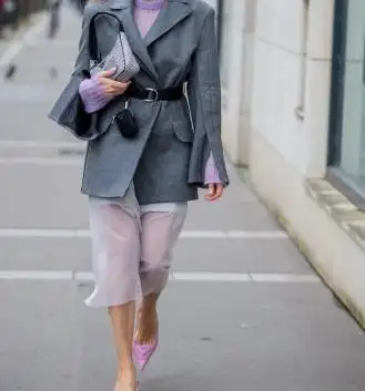 紫色搭配浅灰色2