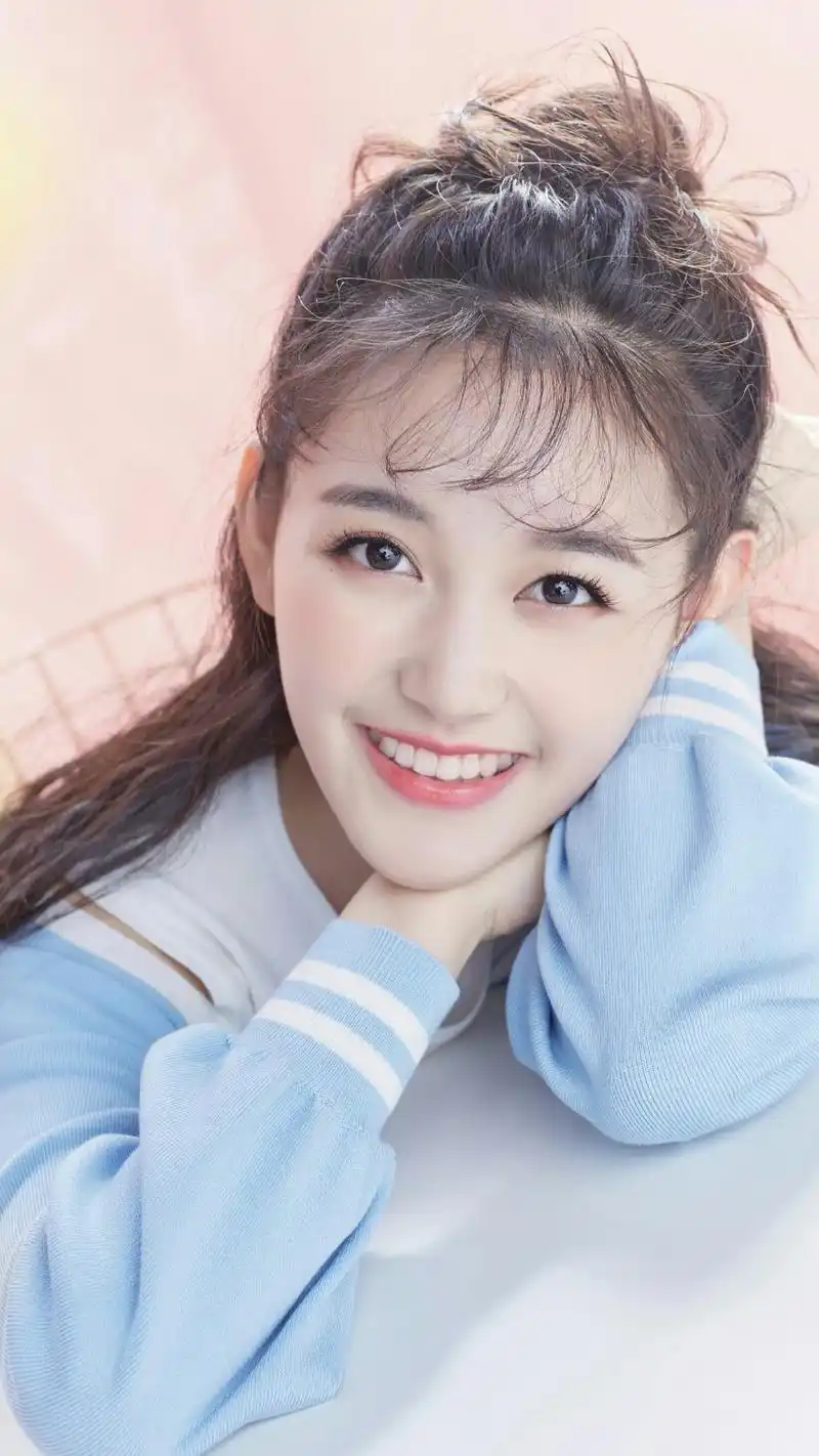 精美图集|国民美少女蒋依依,清新甜美