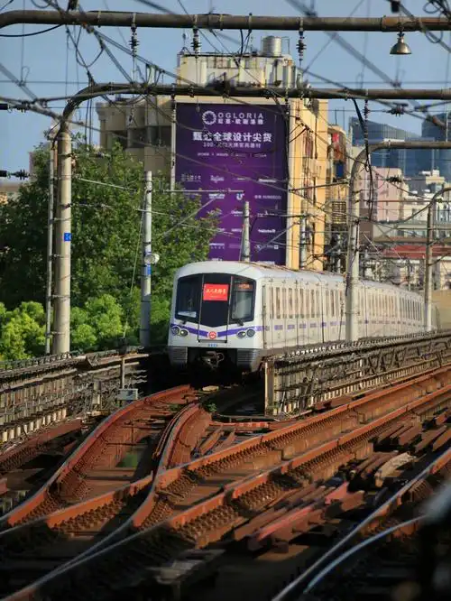 上海地铁34号线虹桥路站