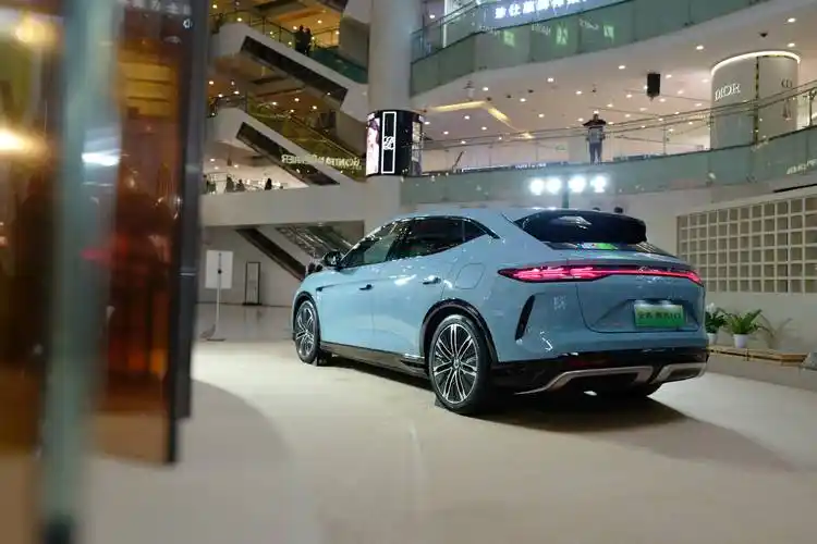 实拍全新腾势n7,外观更顺眼,4月1日正式发布_搜狐汽车_搜狐网